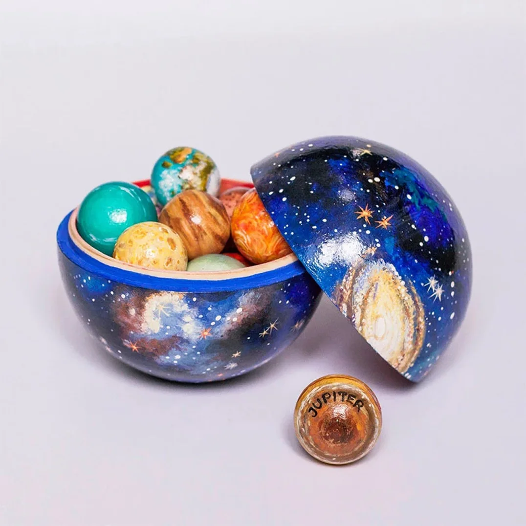 

Creative Universe Spherical Special Gift Earth Mars Model Resin Crafts Kids Solar System Eight Planets Astronaut Ornaments Decor