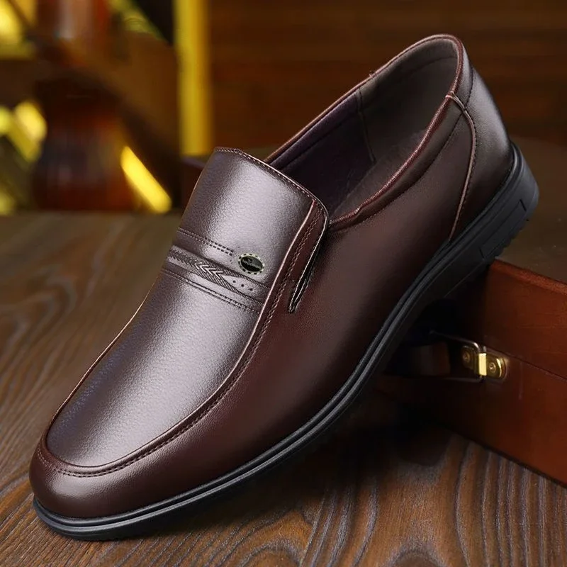Мягкая деловая кожаная обувь для мужчин мужская повседневная с круглым носком