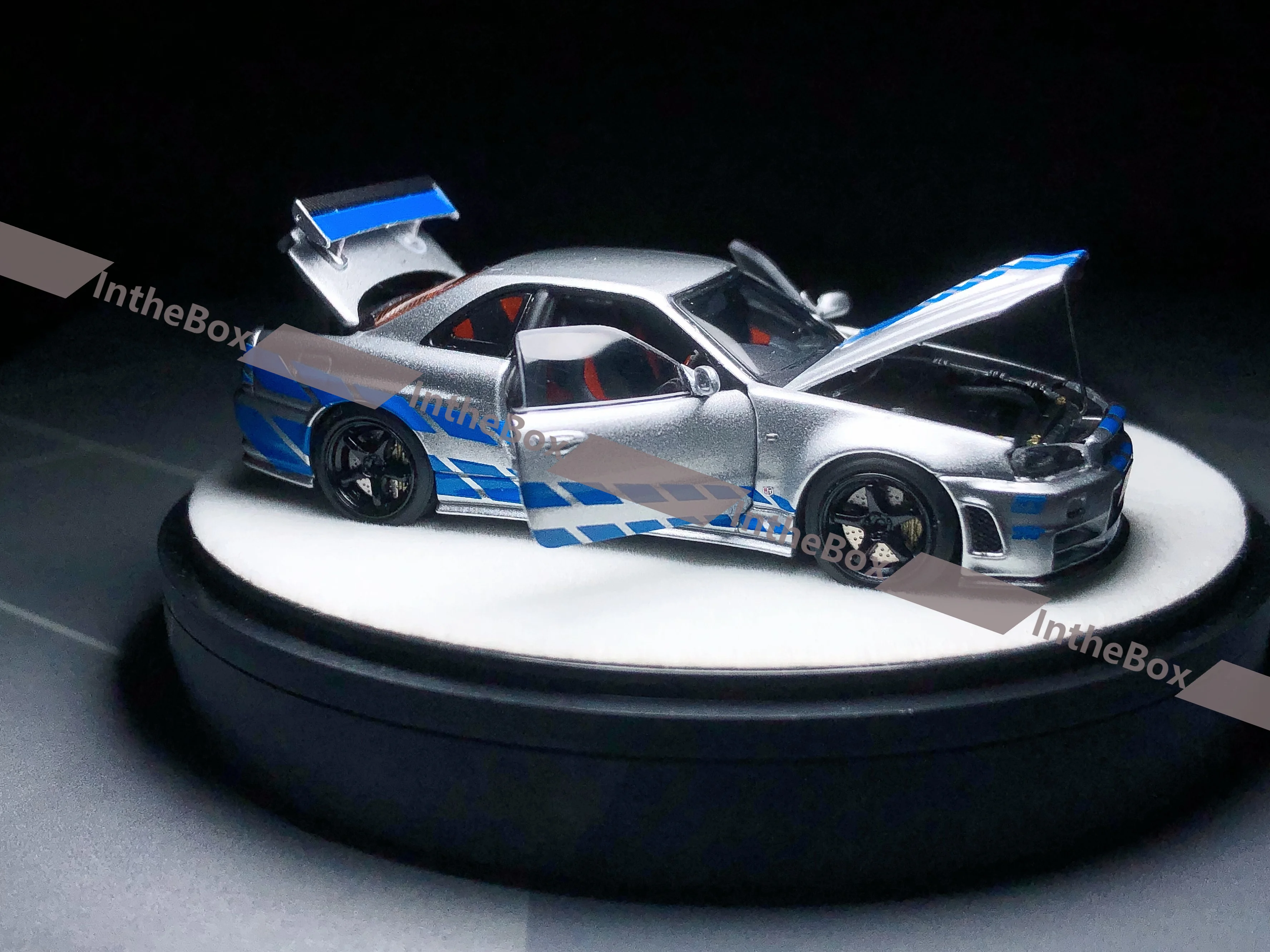 Модель автомобиля PGM ONEMODEL 1/64 GTR R34