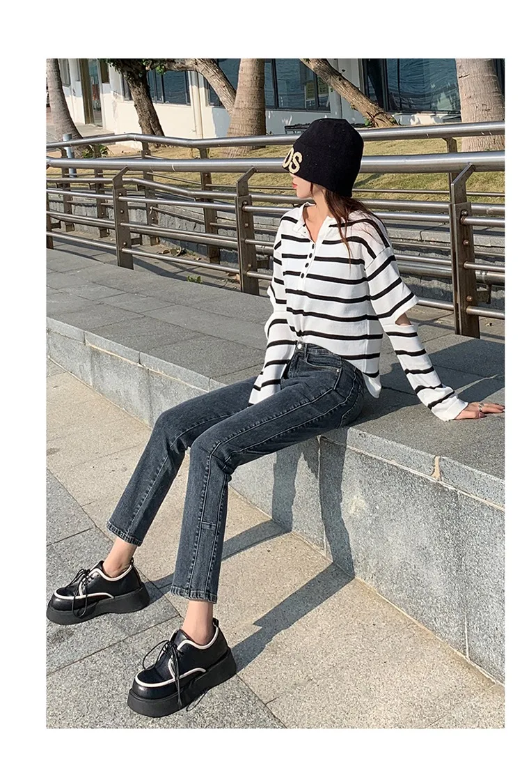 

High-waisted stretch jeans women's 2022 spring new straight loose stitching design smoke pipe nine-point pants