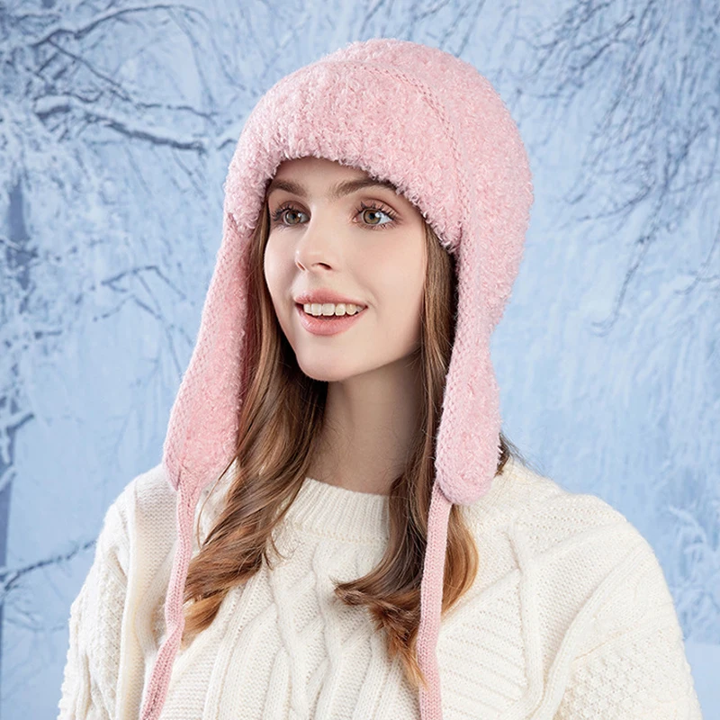 Теплая вязаная шапка женская осенне-зимняя модная универсальная с защитой ушей
