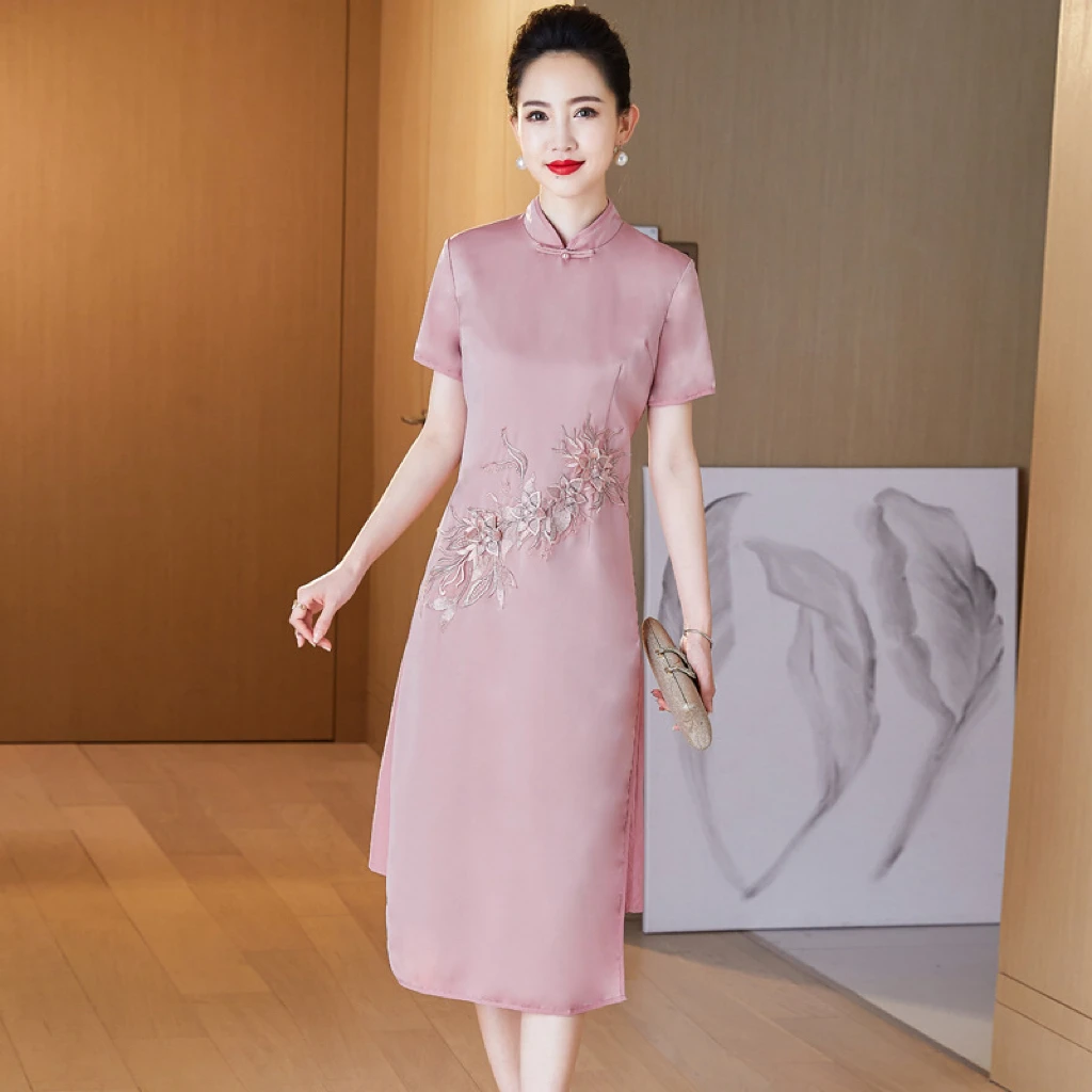 

New Luxury Dusty Rose Mother of the Bride Dress With High Collar Embroidery Knee Length Split For Formal Women Party Prom Gowns