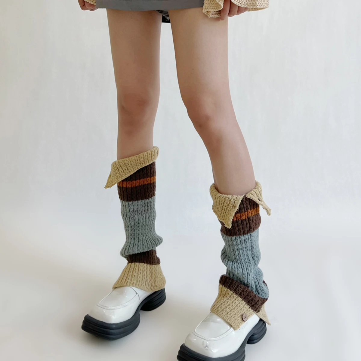 

2023 Retro Leg Warmers Winter Button Opening American Y2K Harajuku Hot Girl Japanese Contrast Color Pile Knitted Wool Long Socks