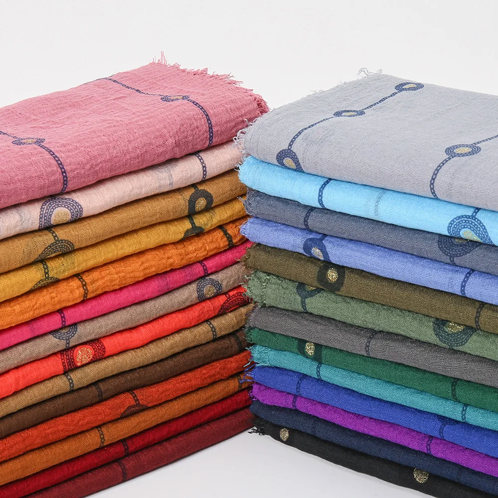 

2022 Fashion Flocked bubble chiffon scarf hijabs for muslim women soild color breathable islamic headscarf arab head scarves