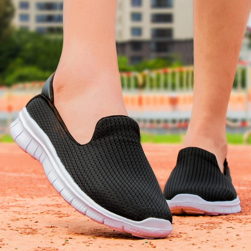 Lightweight Flat Shoes Women Sneakers Women Breathable Loafers Ladies Shoes Basket Femme Zapatillas Mujer Casual Chaussure Femme