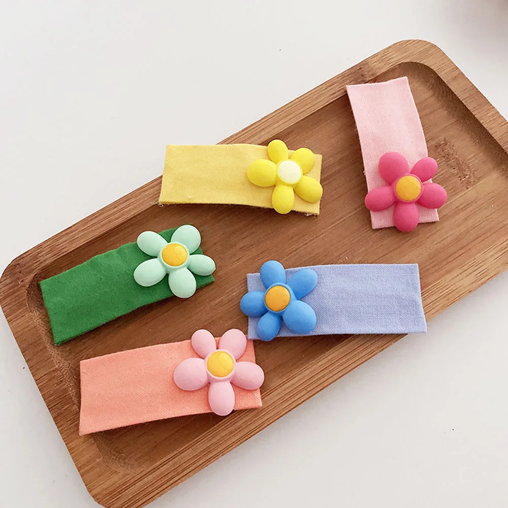 

1pc Candy Color Flower Hair Clip Children Cute Color Girls Barrettes Headwear Baby Girls Square Cloth Hairpin Hair Accessories