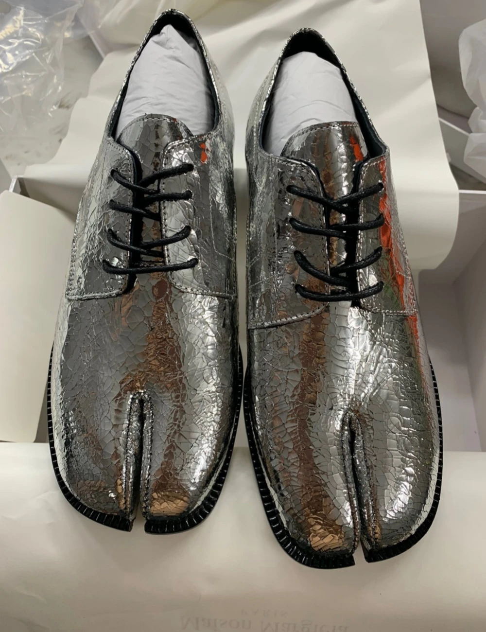 Automne - hiver 2024 euro américain nouvelle semelle épaisse talon Split Toe chaussures en cuir véritable sabot