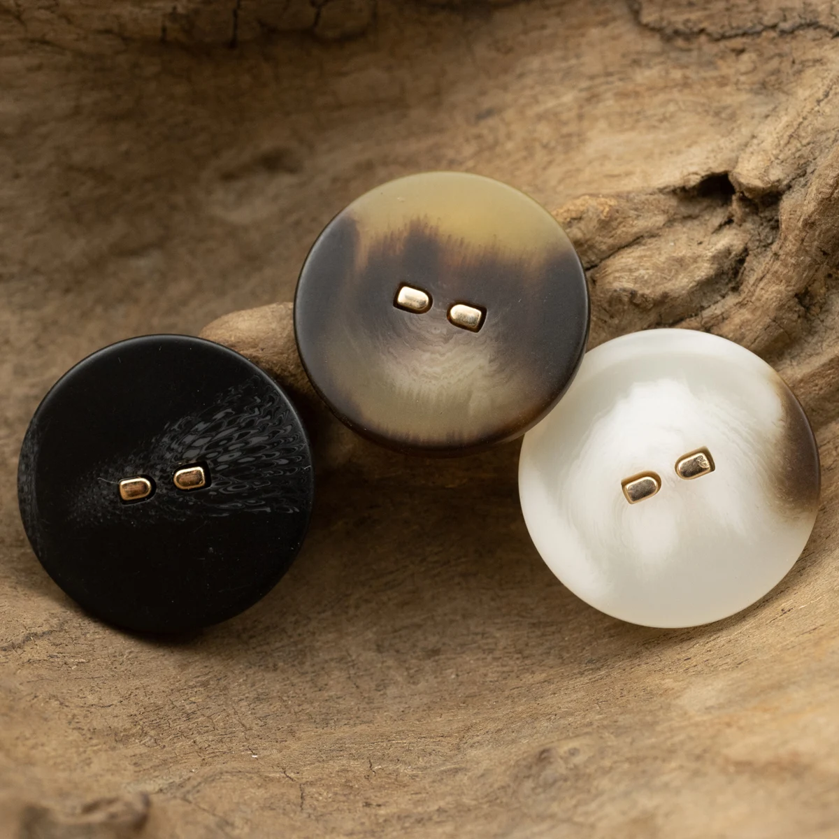 

6pcs Luxury Sewing B uttons Metal Shank Classic Windcoat Sweater Women Taupe Vintage Retro Buttons Suit Black Knitting Supplies