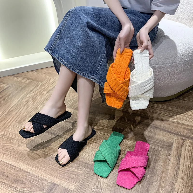 Autumn Winter 2022 European And American New Flat Outer Wear Square Tips Indoor Fashion Simple Pure Color Cotton Slippers