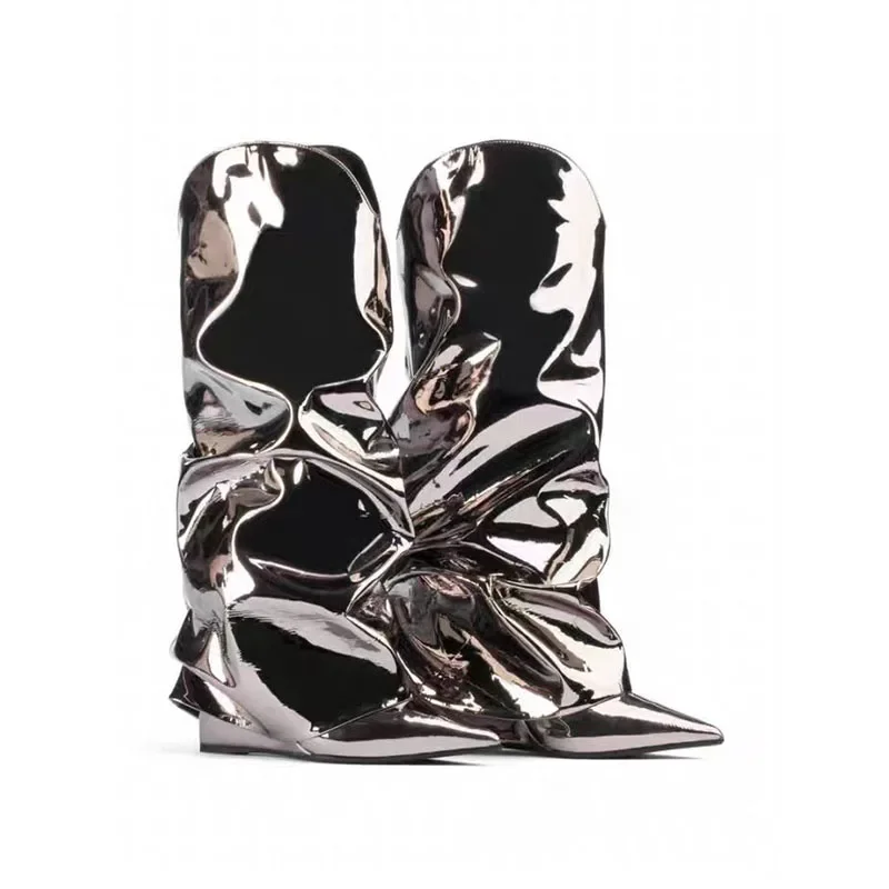 Arden Furtado/2024 яркие кожаные плиссированные средние ботинки на танкетке современные