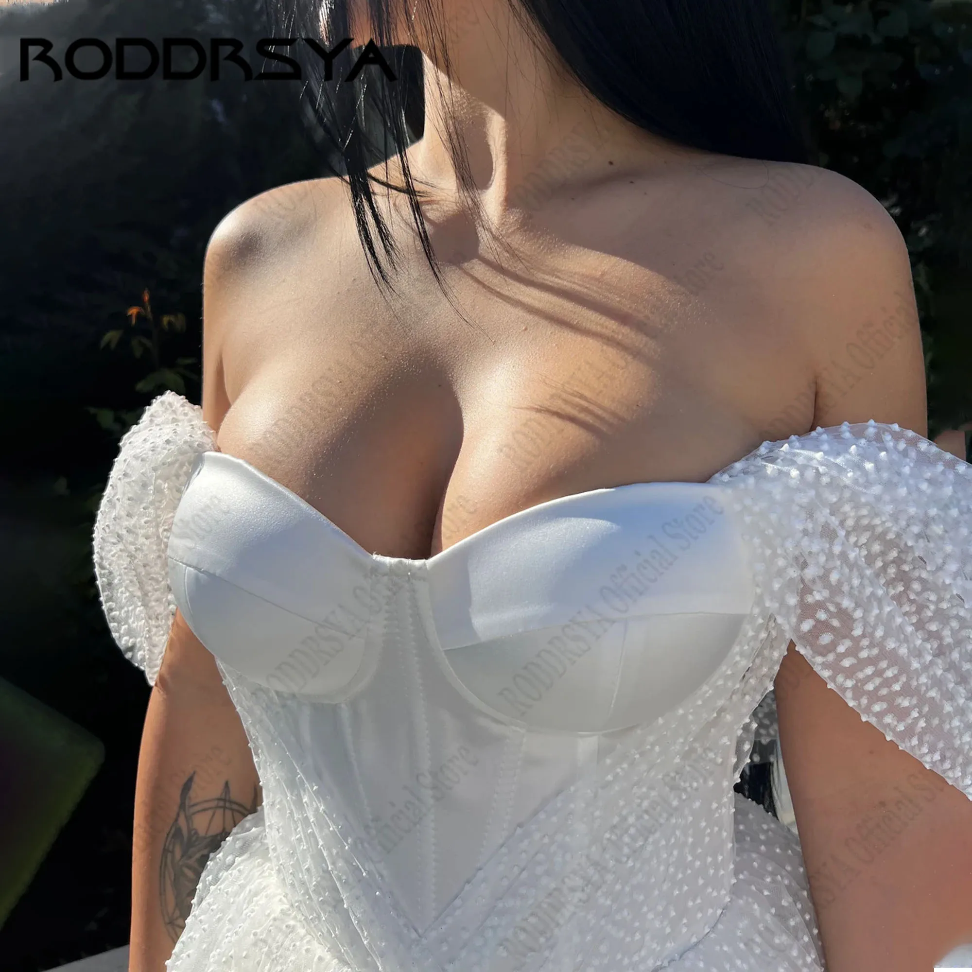 Фото Женское свадебное платье с открытой спиной RODDRSYA, короткое ТРАПЕЦИЕВИДНОЕ ПЛАТЬЕ с открытыми плечами, со шнуровкой, индивидуальный Короткая милая, обнаженное свадебное платье, обнаженное плечо, шрифтовое платье, сва №4