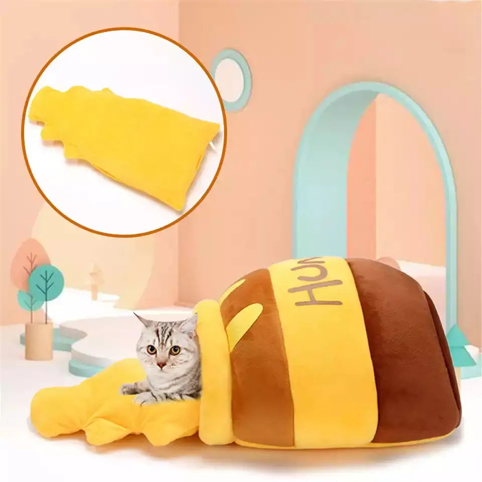 

Cat bed house pet accessories cute Winnie bear honey pot pet sleep warm winter sleep pet nest pet supplies