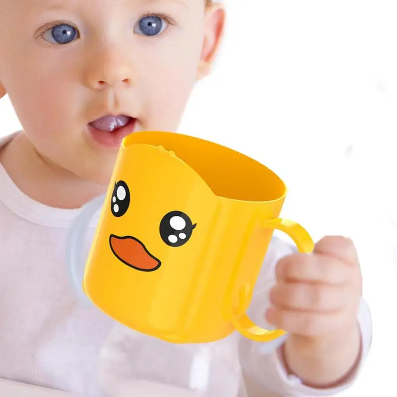 

Детская зубная щетка, 150 мл