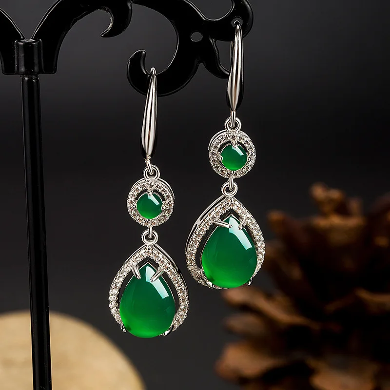 

Natural Green Chalcedony Water Drop Jade Earrings Fashion Boutique Jewelry Women's Silver Needle Water Drop Green Agate Earrings