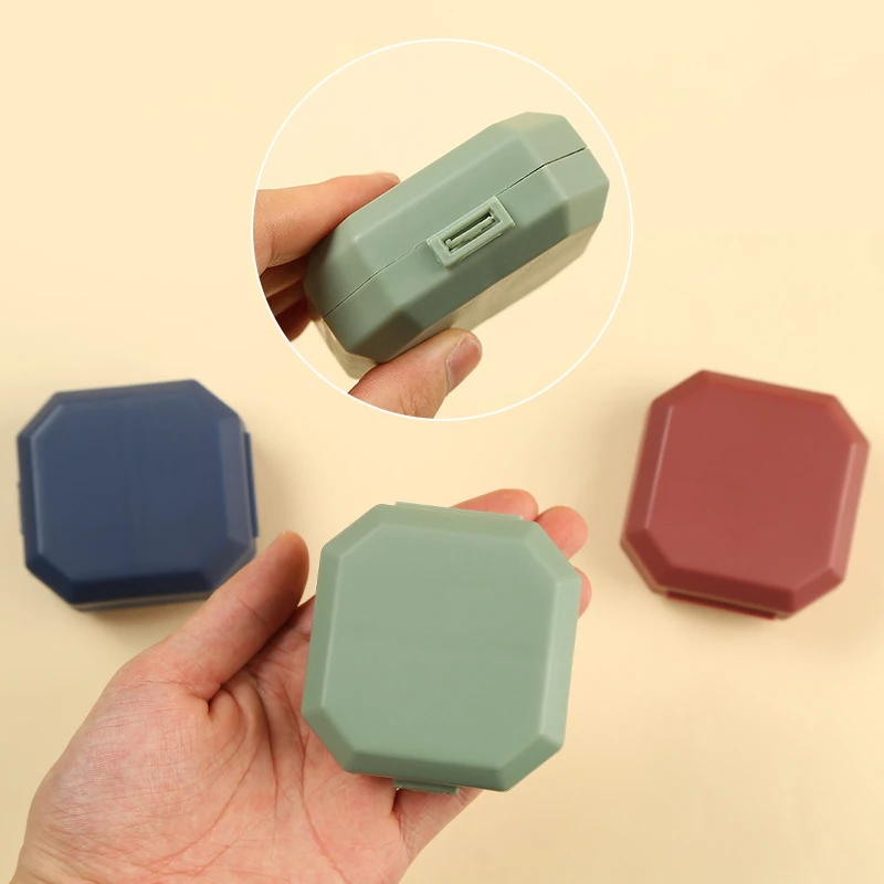 Рисунок 5 - Портативный дорожный органайзер для таблеток