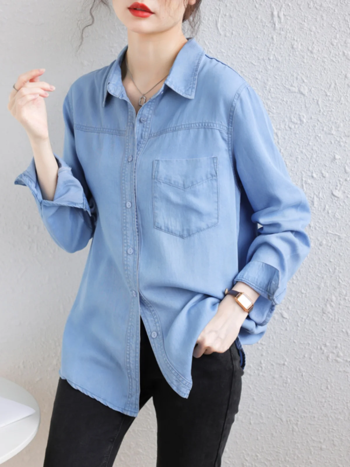 Дизайнерская рубашка из джинсовой ткани для женщин Новинка весна-осень 2024