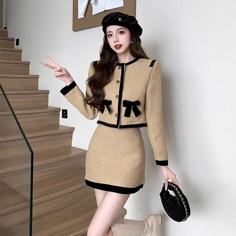 

High Quality Autumn Winter Tweed Two Piece Set For Women Vintage Single Breasted Fashion Bow Jacket Coat+Skirt 2 Piece Outfits