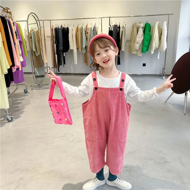 

Japanese and Korean Children’s clothing Spring and autumn men and women casual loose large pocket Corduroy suspenders