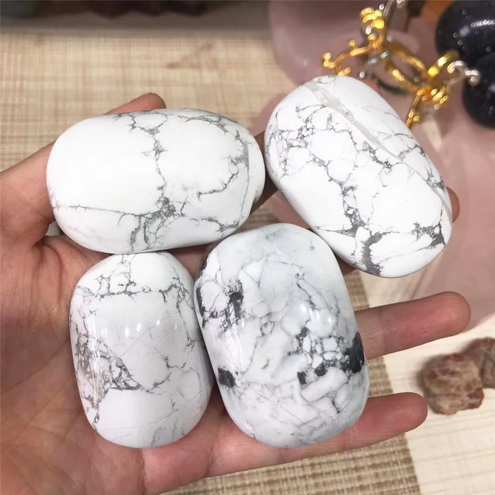 

HOME DECOR Crystal Palm Natural White Howlite Quartz Gemstone Reiki Healing stone