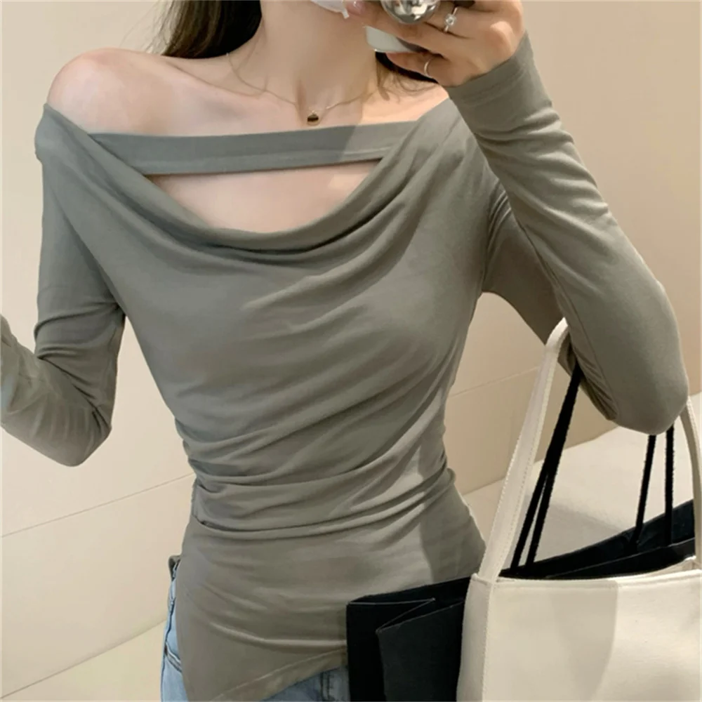 

Милая Ретро футболка MOYUNI с открытыми плечами, популярная Повседневная Женская шикарная Сексуальная Новинка 2022, летняя облегающая Офисная Ж...