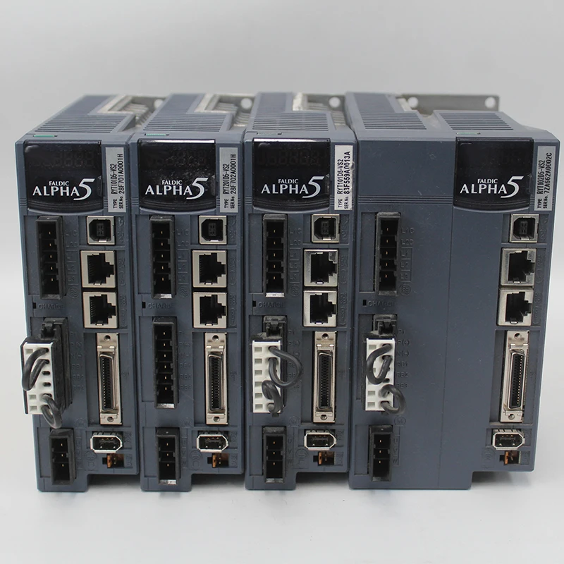 

Сервопривод для FUJI RYT101D5-VS2 RYT201D5-VS2 RYT201D5-VV2 RYT102D5-VS2 с ускоренной доставкой б/у