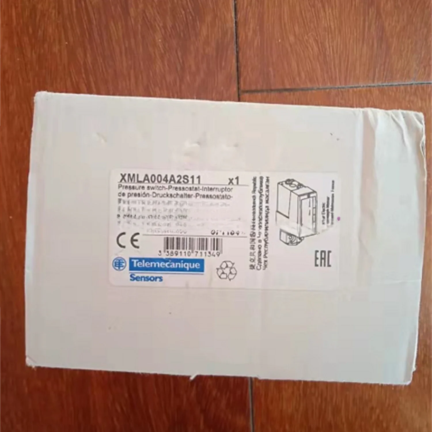 Pressure switch XMLA020A2C11 XMLA070D2S11 XMLA070D2S12 XMLA160D2S12 XMLA160D2C11
