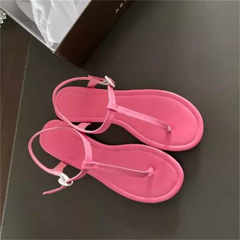 Шлепанцы женские с круглым носком сандалии пряжкой плоский каблук однотонные