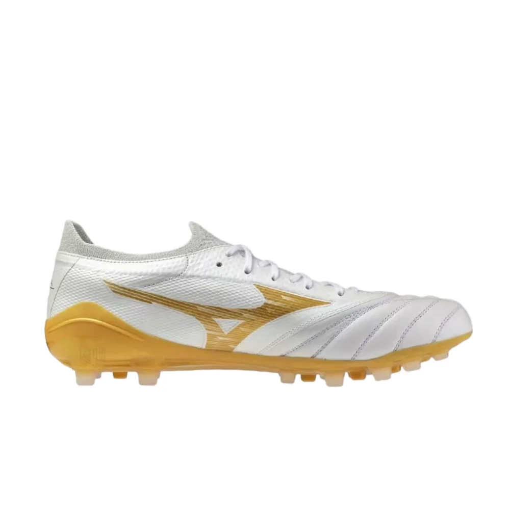 Фото Футбольные бутсы Mizuno Morelia Neo IV B Elite унисекс, бело-золотые – комфортный дизайн, нескользящее сцепление и прочная конструкция P1GA264350 №3