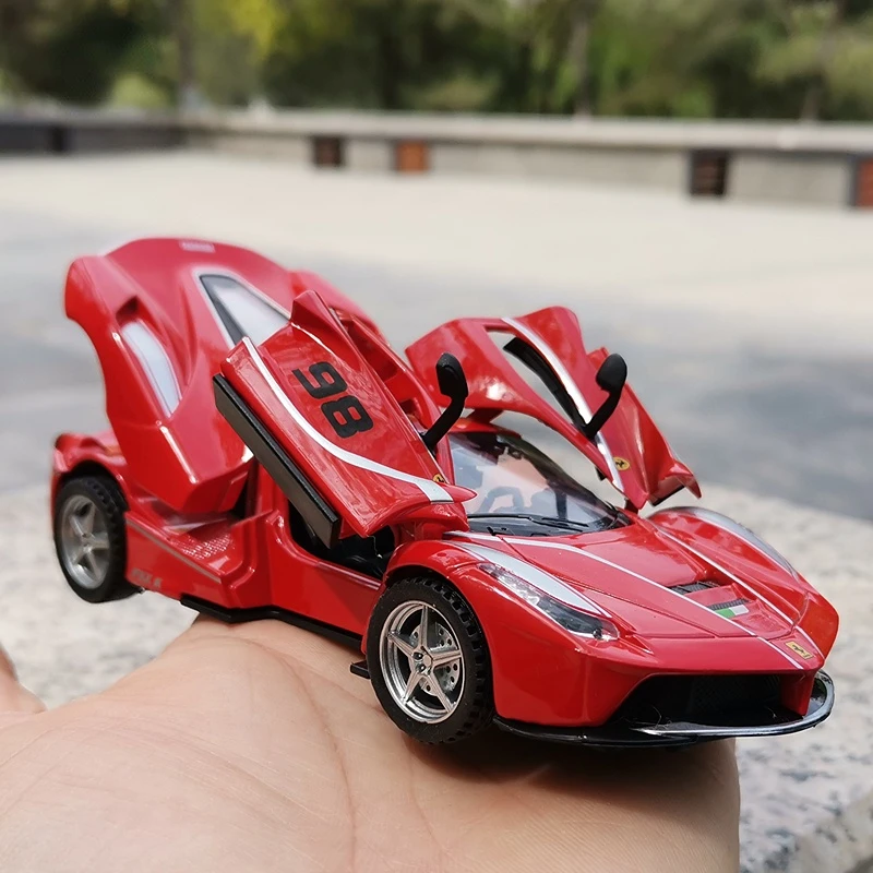 

Diecast 1/32 Scale FXXK Racing Car Metal Car Toys For Children Sound And Light Toy Vehicles Kids Boys Birthday Gifts