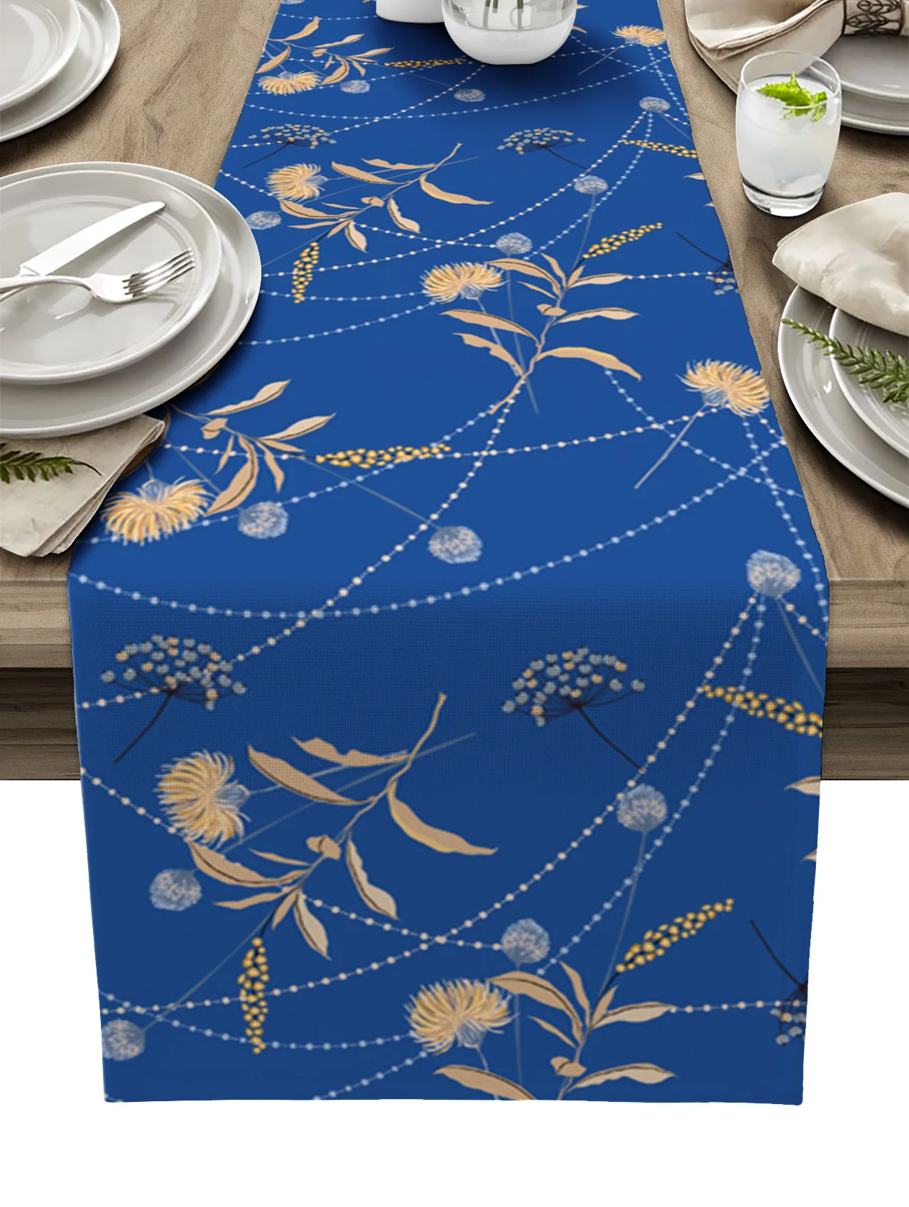 

Винтажная осенняя синяя настольная дорожка с изображением одуванчика, цветов, обеденного стола, чайного столика, обувного шкафа, скатерть, ...