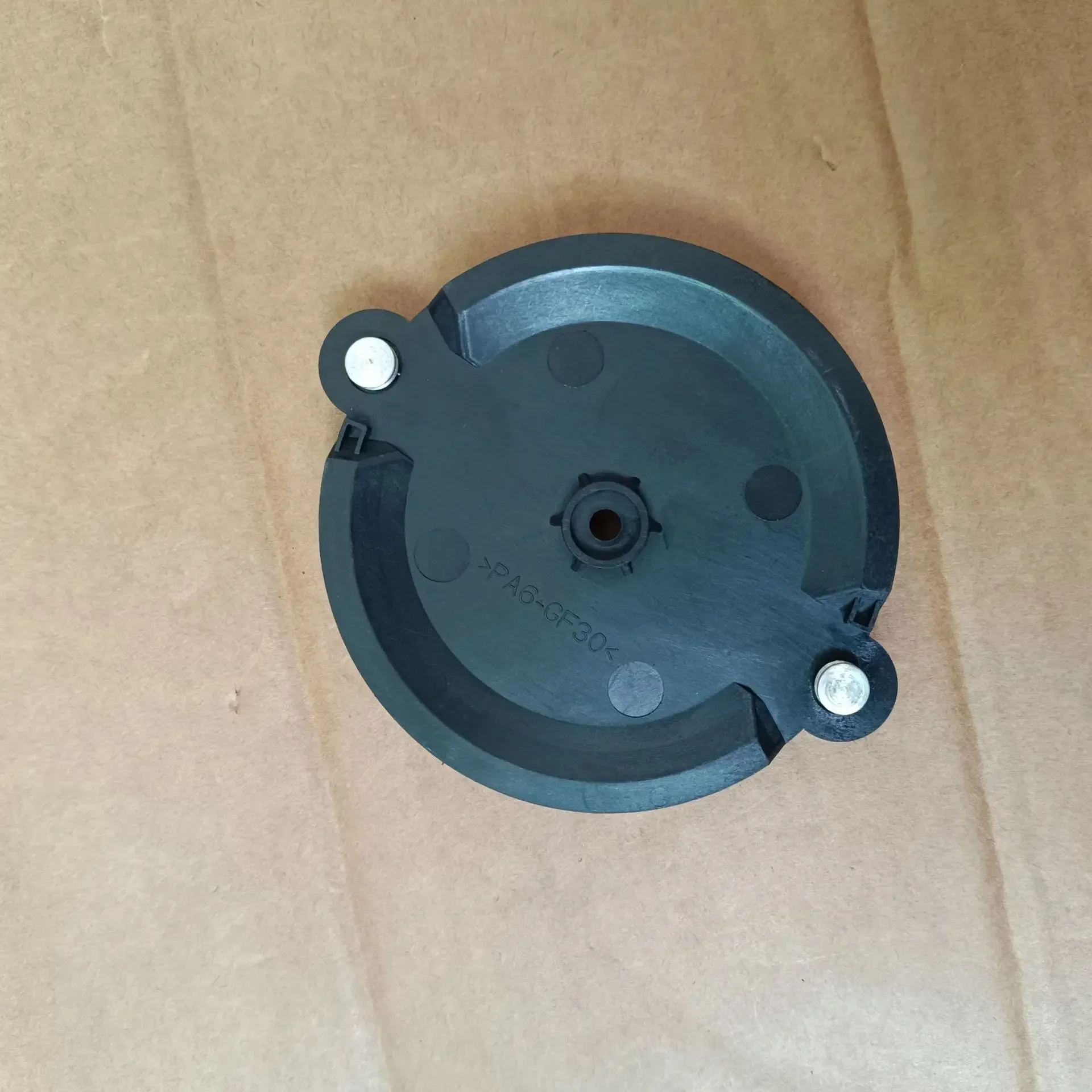 

Режущая головка для газонокосилки Parkside PRTA 20-LiA1 черная