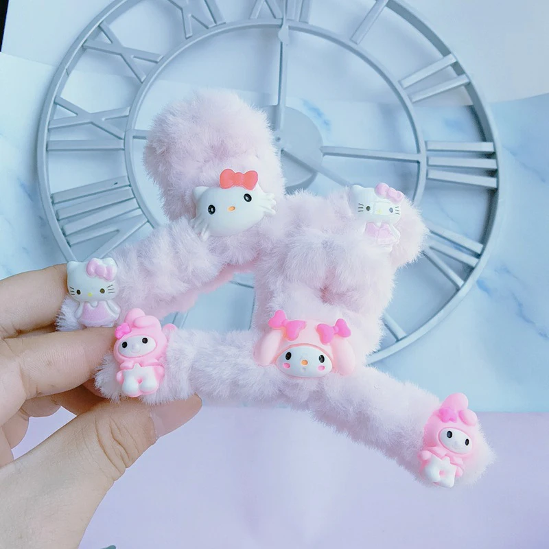 

Hello Kittys Large Hair Clips Sanrio Kuromi My Melody Kawaii Anime Beauty Student Plush Hairstyles Accessories Toy Girls Gifts
