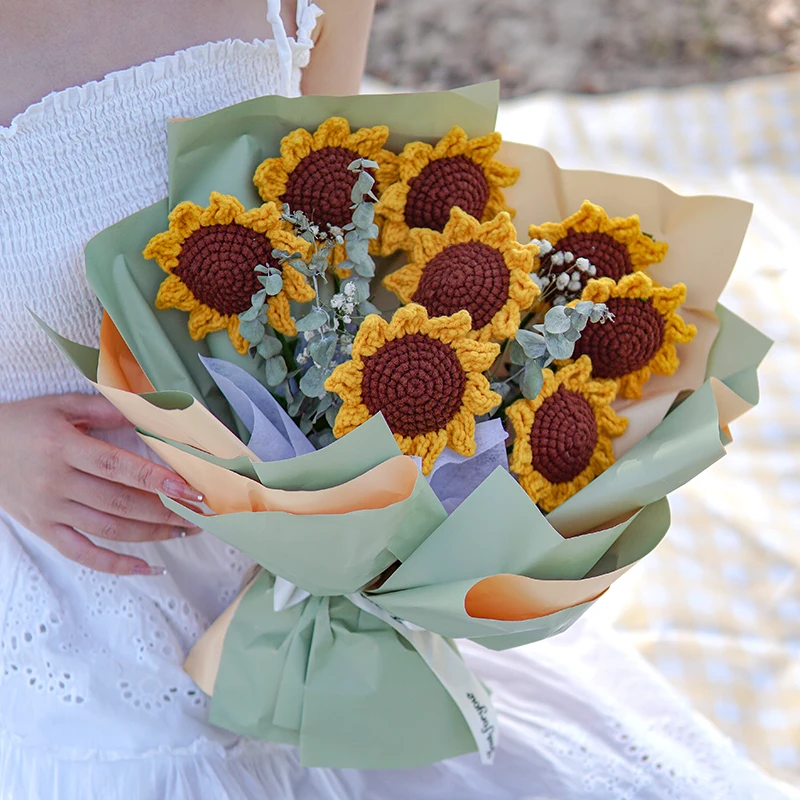 

Finished Hand-Knitted Woolen Artificial Sunflower Bouquet Never Dies Simulated Flowers Diy Handmade Teacher's Mother's Day Gifts