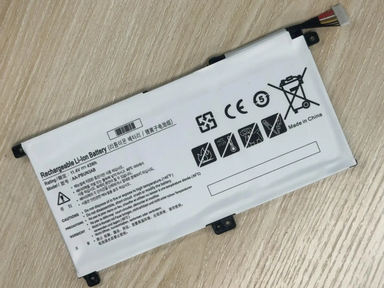 Новый аккумулятор для ноутбука AA-PBUN3AB Samsung 7 BA43-00377A NP740U3L-L02US NP740U3M-K01US NP800G5M 800G5M NP740U5M