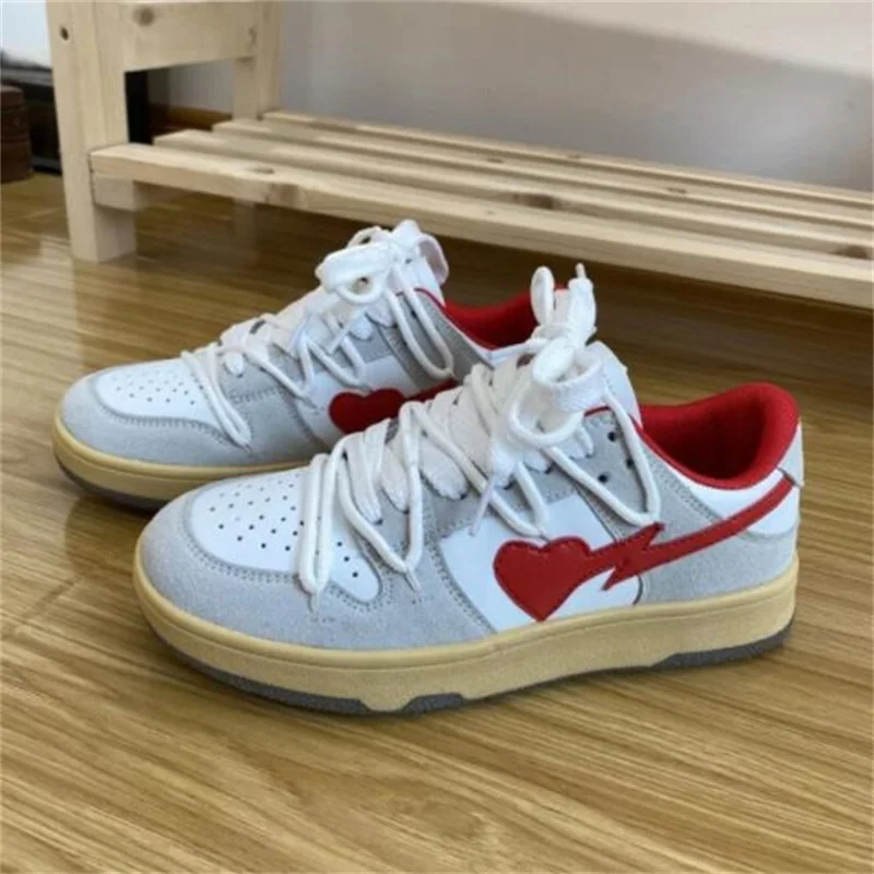 

Brand Women Sneakers Luxury Vulcanize Shoes Women Running Shoes Zapatillas Mujer Light Flat Shoes Ladies Platform Sneakers