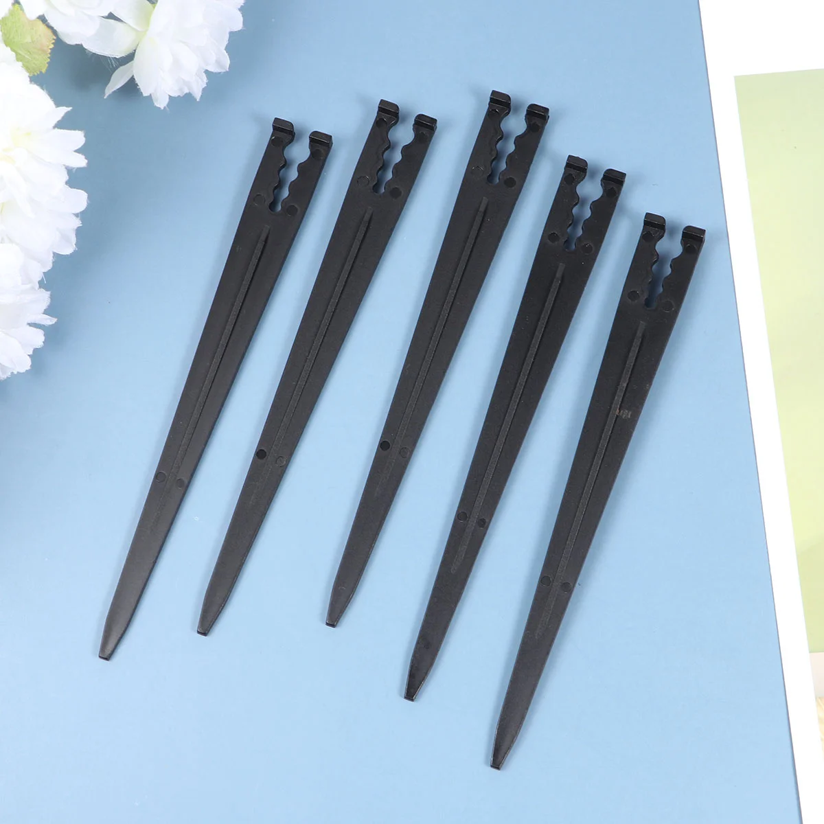 

50 PCS Micro Drip Irrigation Tool Tools Hose PE Pipe Insert Rod Dropper Ground