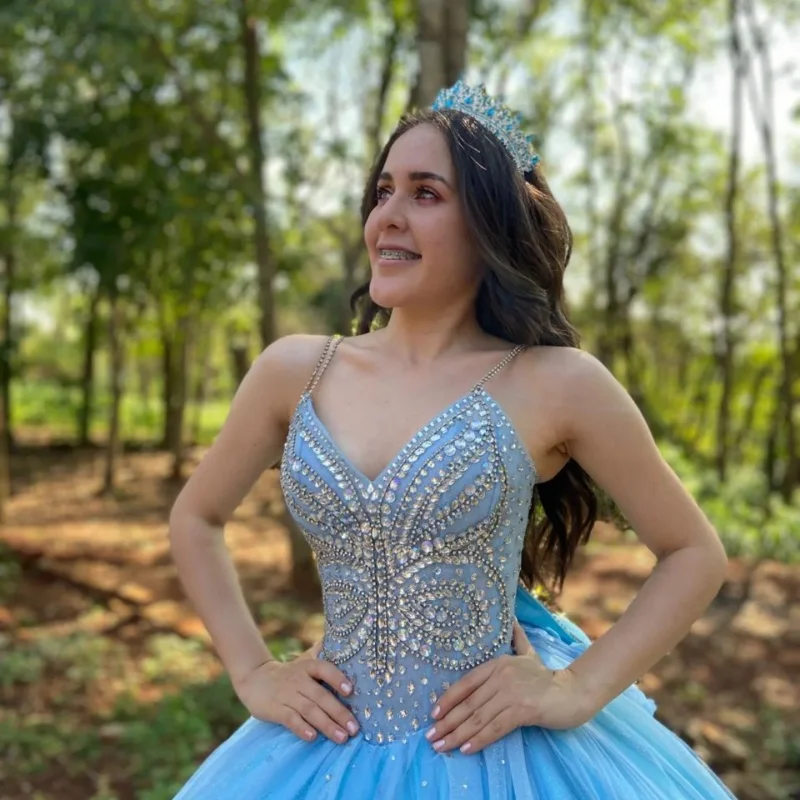 Фото Небесно-голубое платье Quinceanera с открытыми плечами и кристаллами, кружевное блестящее цветочное платье с бантом, платья de 15, Quinceanera ﻿ Индивидуальный №2