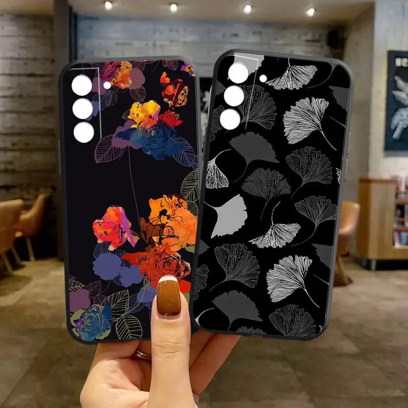 

Flowers And Leaves Phone Case For Samsung S10 LiteSamsung S10 5G S10 Plus S22 S20 Ultra S9 S21 S8 FE LiteS10 5G S10E Ur1u PVC