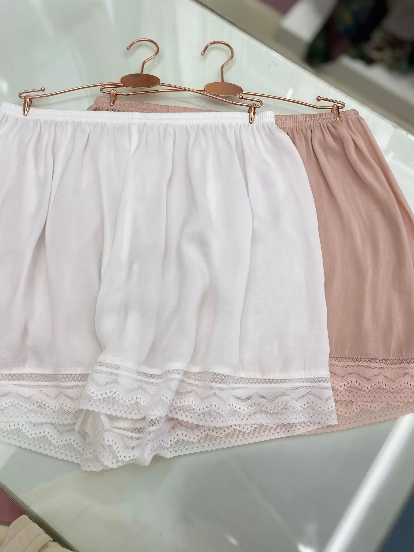 Spring Summer Women's Island Silk Lace Trim Leggings Loose Light Thin Anti-light Home Safety Panties Girl Cute Short Pants