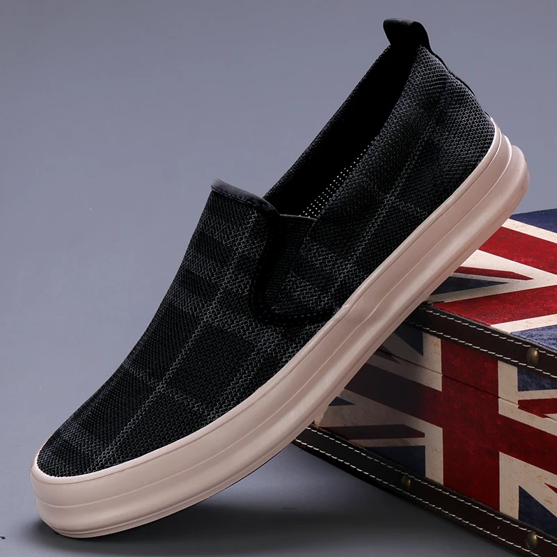 Рисунок 4 - Мужские парусиновые туфли