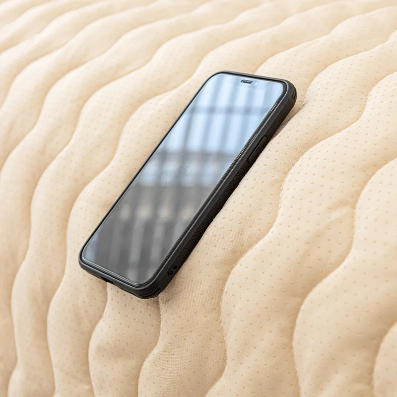 Утолщенный плюшевый чехол для дивана