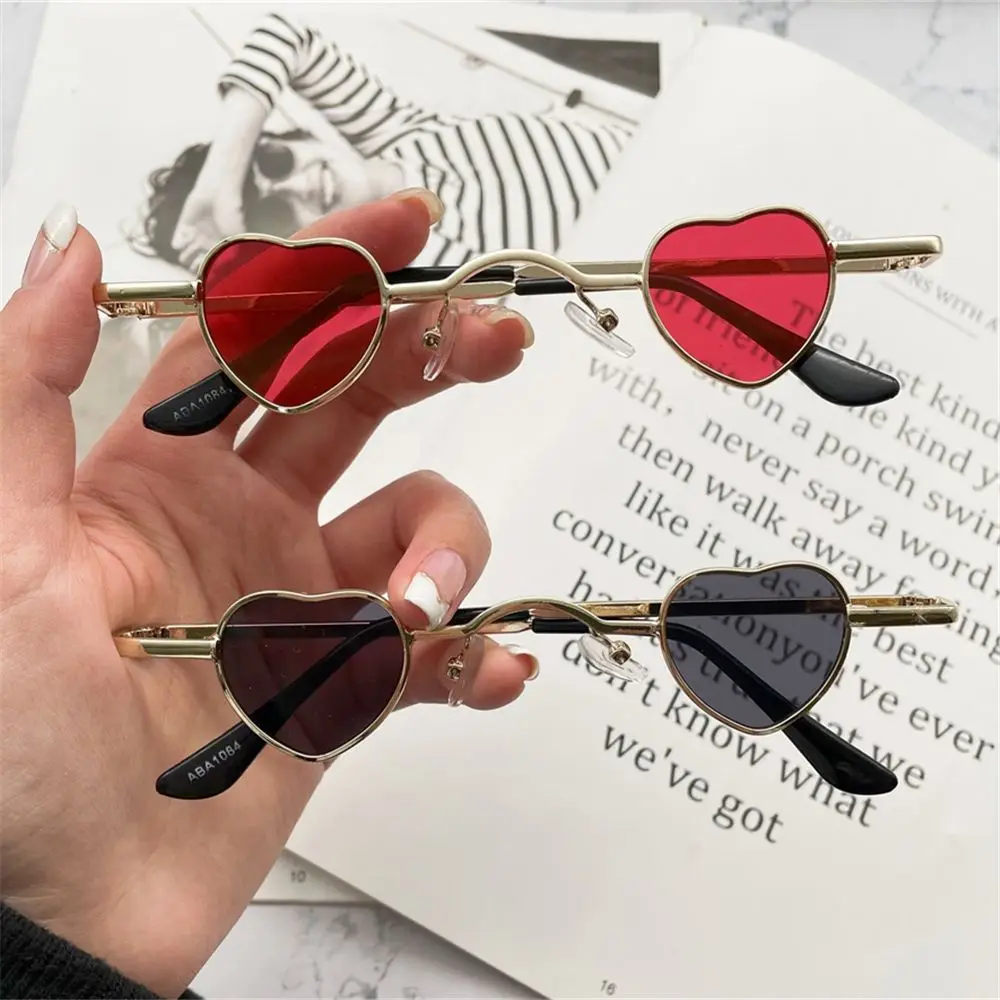 

Ins Fashion Punk Candy Color Hip Hop Heart-Shaped Sunglasses Ultra-small Shades Sun Glasses