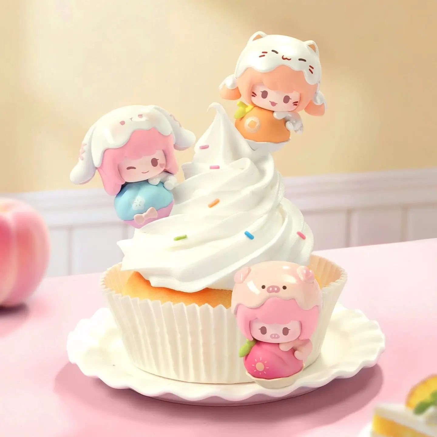 Фото Оригинальная серия DearNikki Lucky Dessert House: коллекционная фигурка-сюрприз, модный настольный декор, подарок для коллекционеров №4