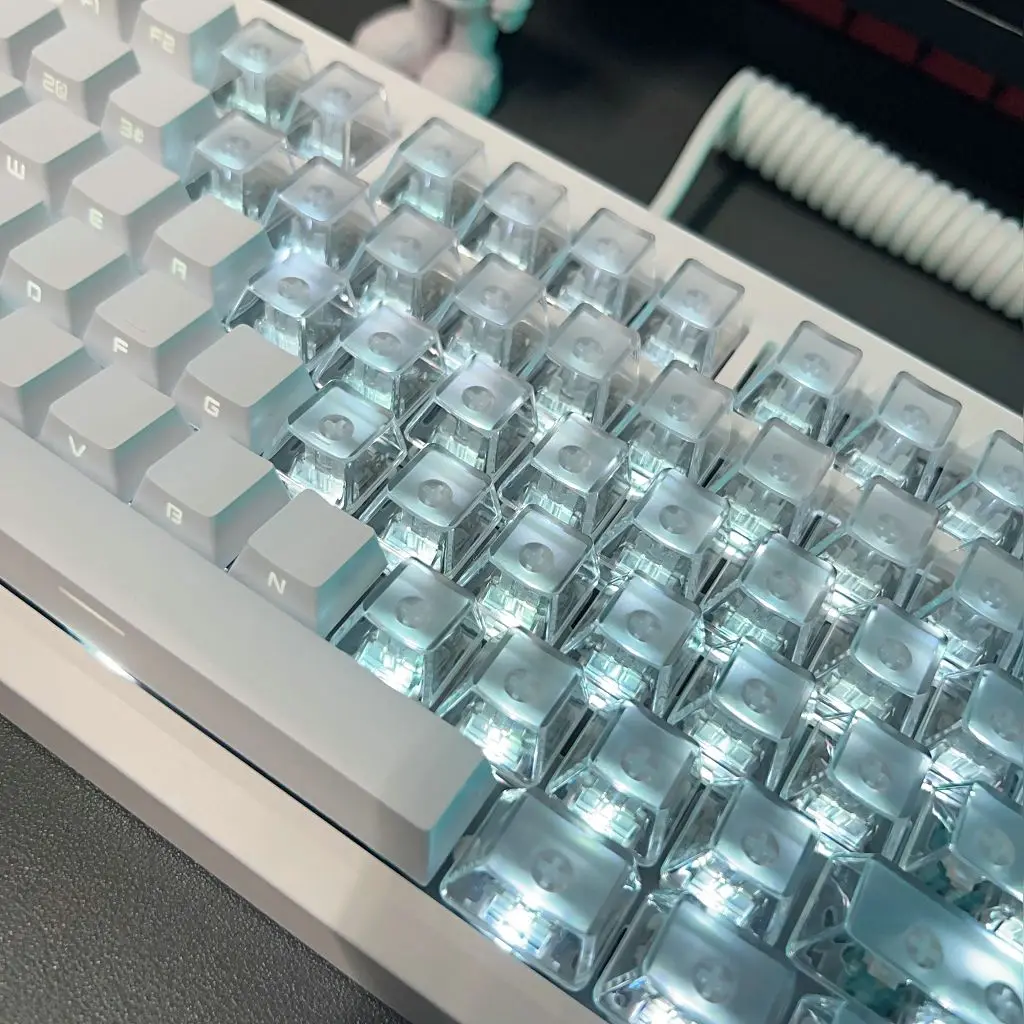 Прозрачные колпачки для клавиш с высотой 131 от производителя двухцветные