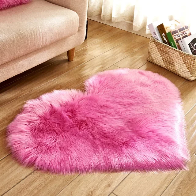 

Shaggy Carpet Artificial Sheepskin Hairy Mat Wool Faux Fluffy Mats Love Heart Rugs NO Lint Carpet For Living Room 30x30/40x50cm