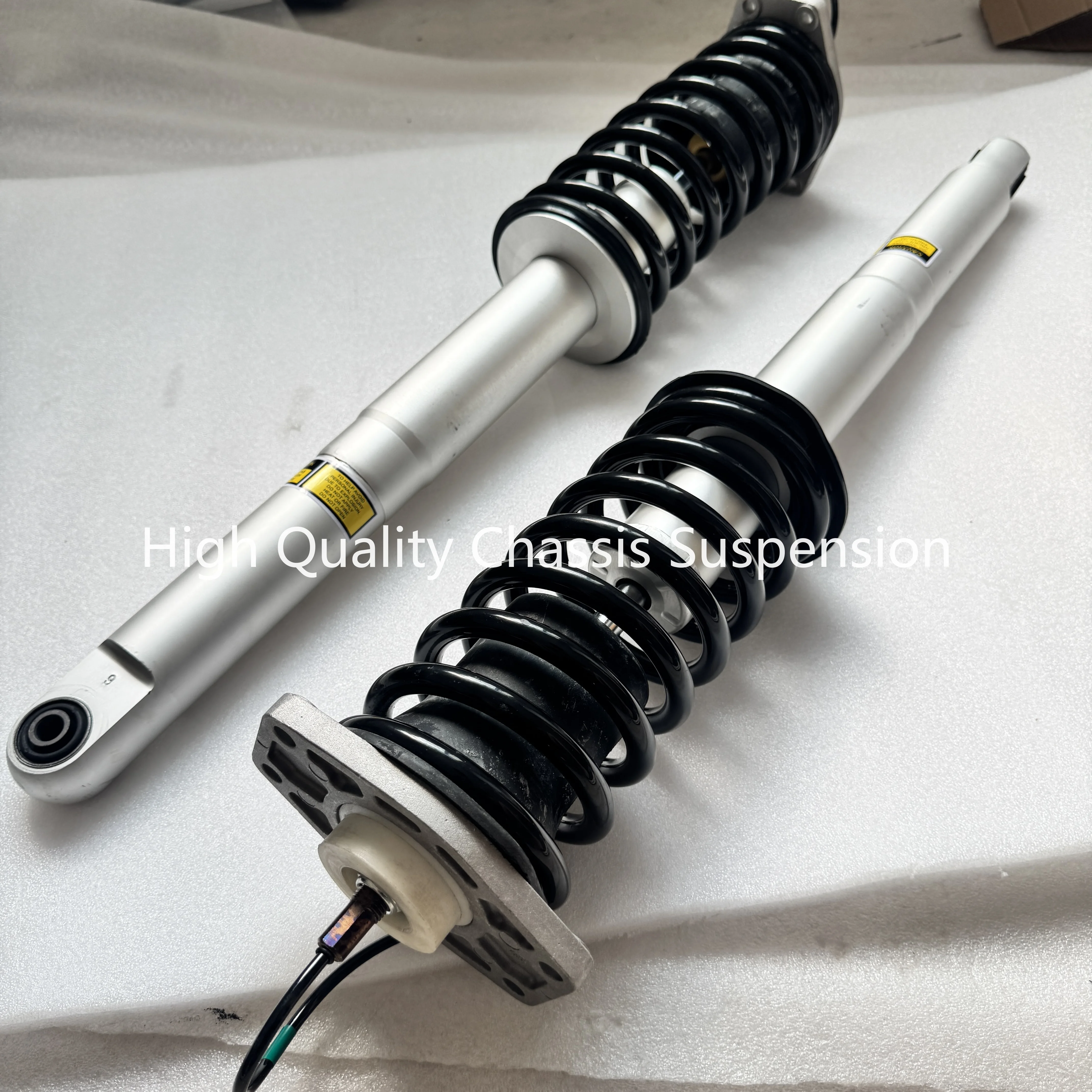 

2 шт., передние или 2 шт., задние амортизаторы для Maserati Quattroporte M139 GT Skyhook 2006-13