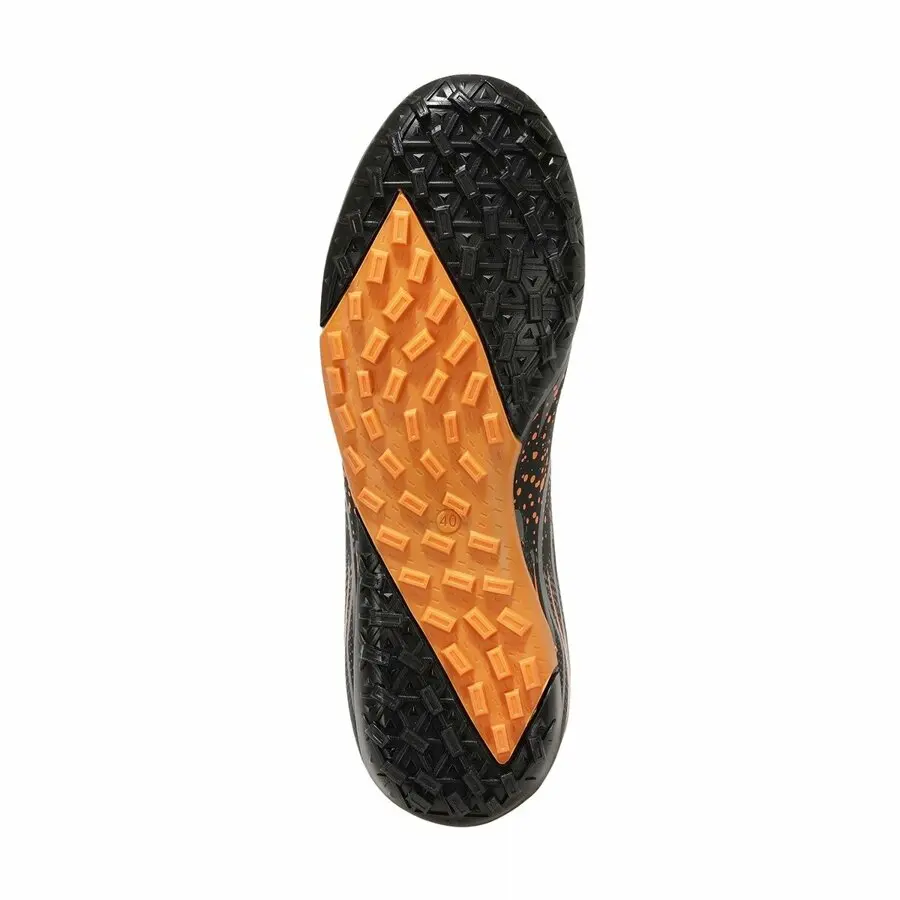 

Football Boots Kinetix