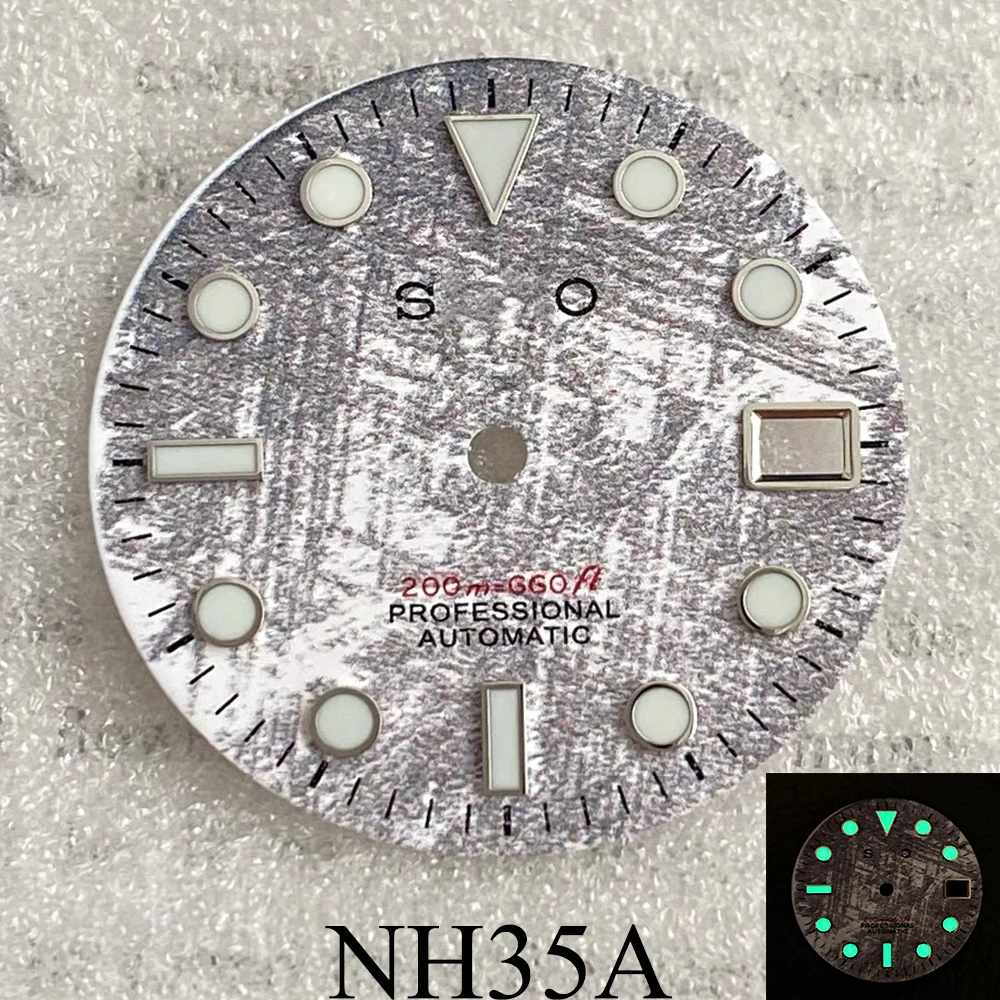 

NH35 Movement Dial, 28.5mm New Meteorite Surface,3C Green Strong Light, Suitable for Seiko NH35a 3/3.8 o'clock Case Installation