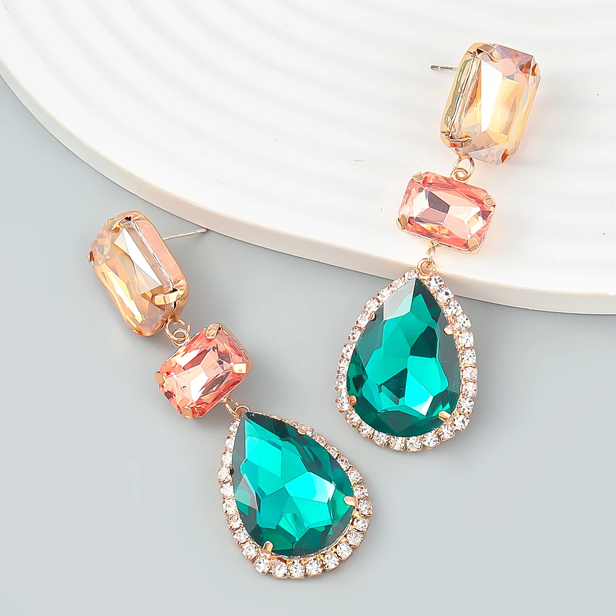 

2022 Trend Metal Glass Geometric Dangle Earrings Home Party Elegant Statement Earrings Women's Jewelry DOINGPRO Accessories