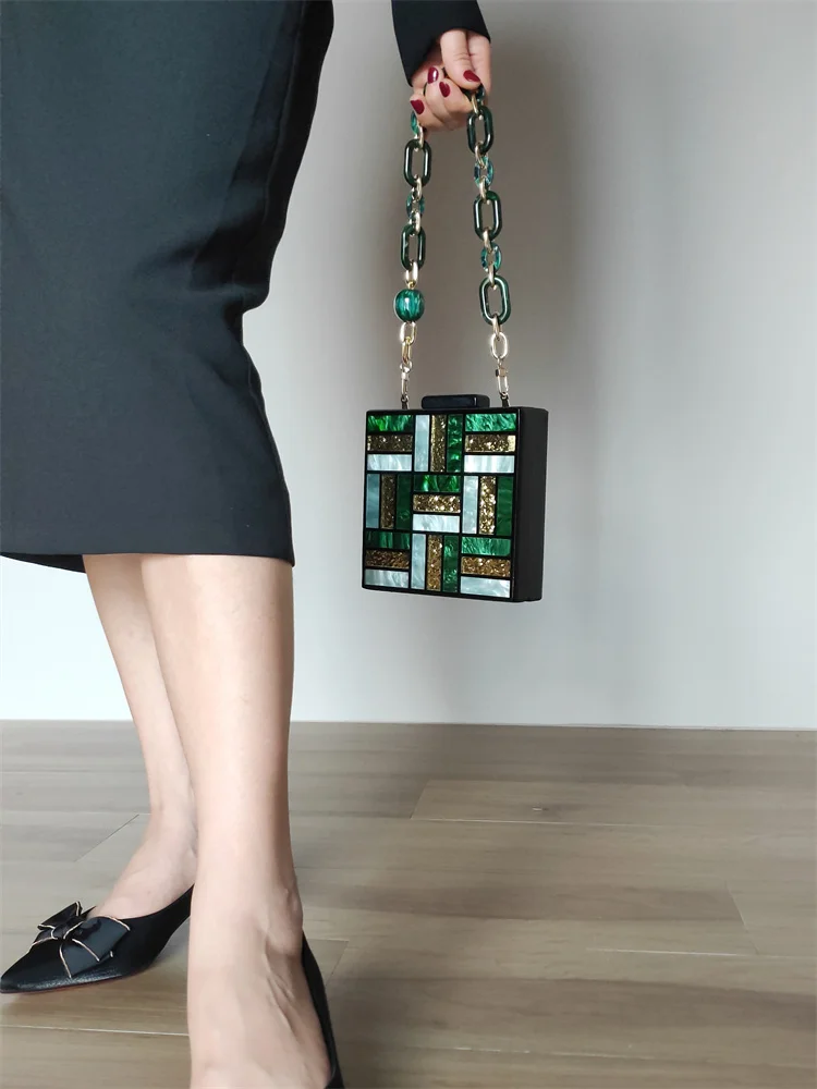 

Green Geometric Contrast Color Stitching Handmade Acrylic Square Box Bag Chain Crossbody Pouch